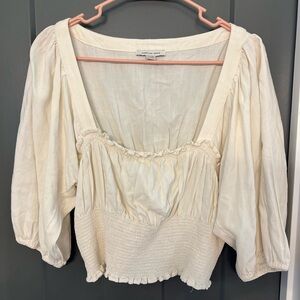 American Eagle Outfitters Cream Puff Sleeve cropped Blouse size large